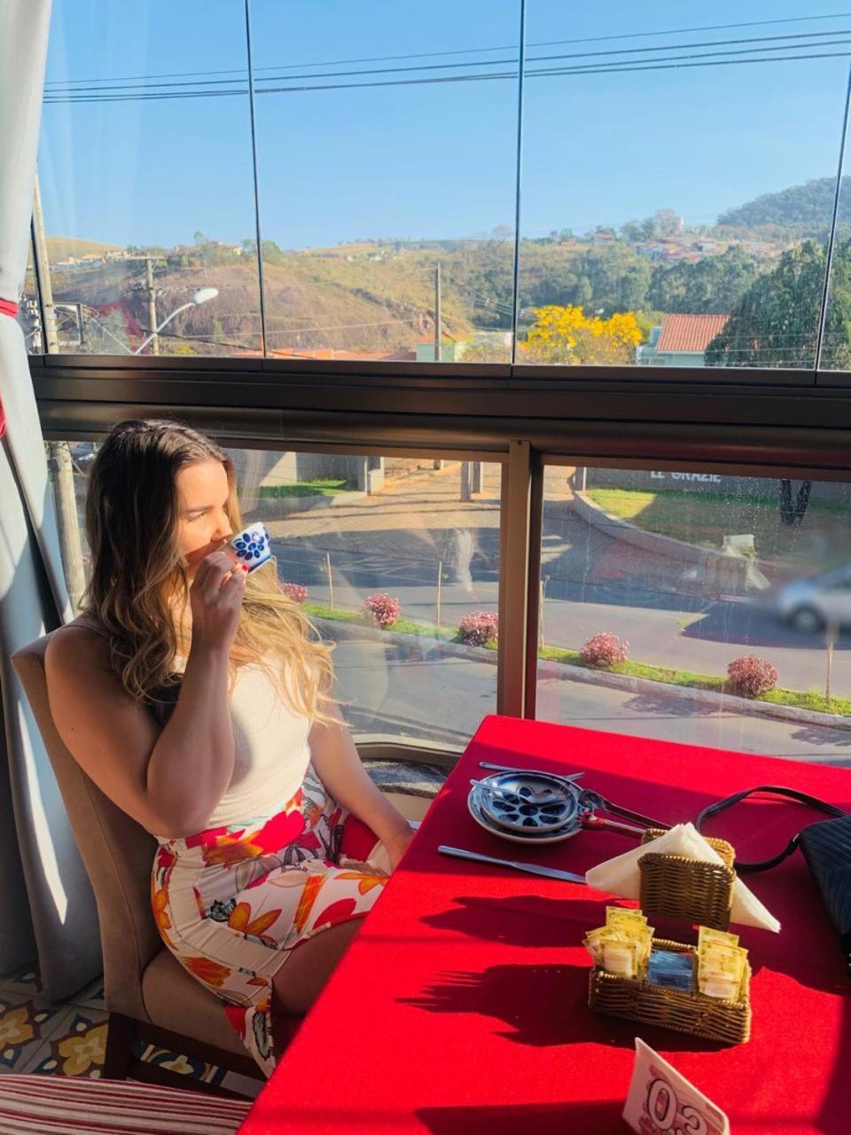 Vivas Hotel E Casa Monte Sião 外观 照片